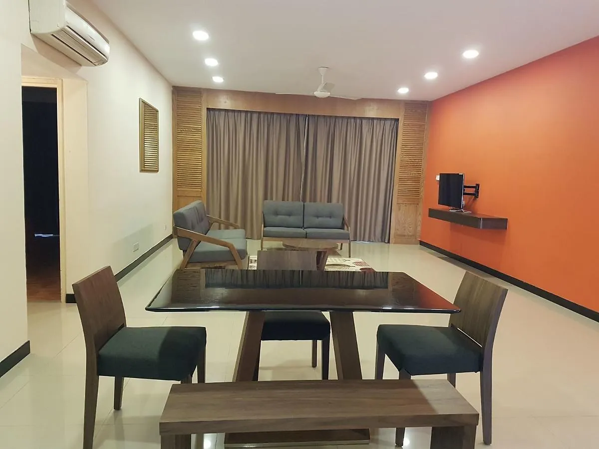 Aranda Country Club Hotel Singapore